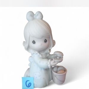 Precious Moments Limited Edition ‘It’s no secret what the Lord can do’ Figurine